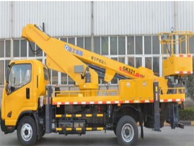 長春公交集團(tuán)公鐵兩用架線工程車